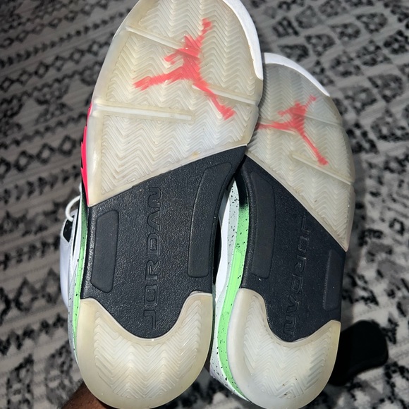 Jordan 5 - Picture 3 of 5